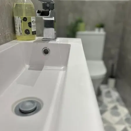 Prázdninový dům Three Storey Clifton Town House *