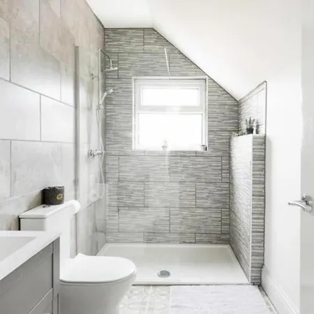 Three Storey Clifton Town House Бристоль