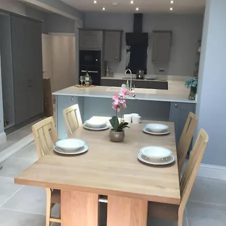 Three Storey Clifton Town House Prázdninový dům