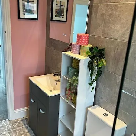 Three Storey Clifton Town House Prázdninový dům *