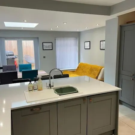 Three Storey Clifton Town House * Bristol