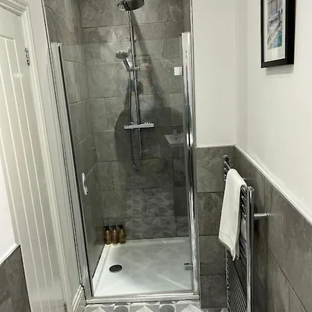 Three Storey Clifton Town House