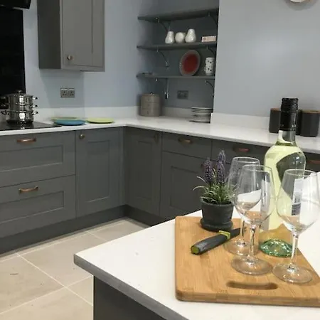 Three Storey Clifton Town House