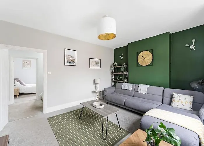 Vakantiehuis Three Storey Clifton Town House *