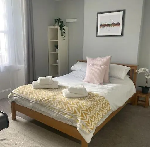 Three Storey Clifton Town House Bristol