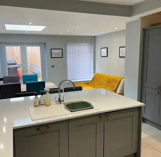 Three Storey Clifton Town House * Bristol